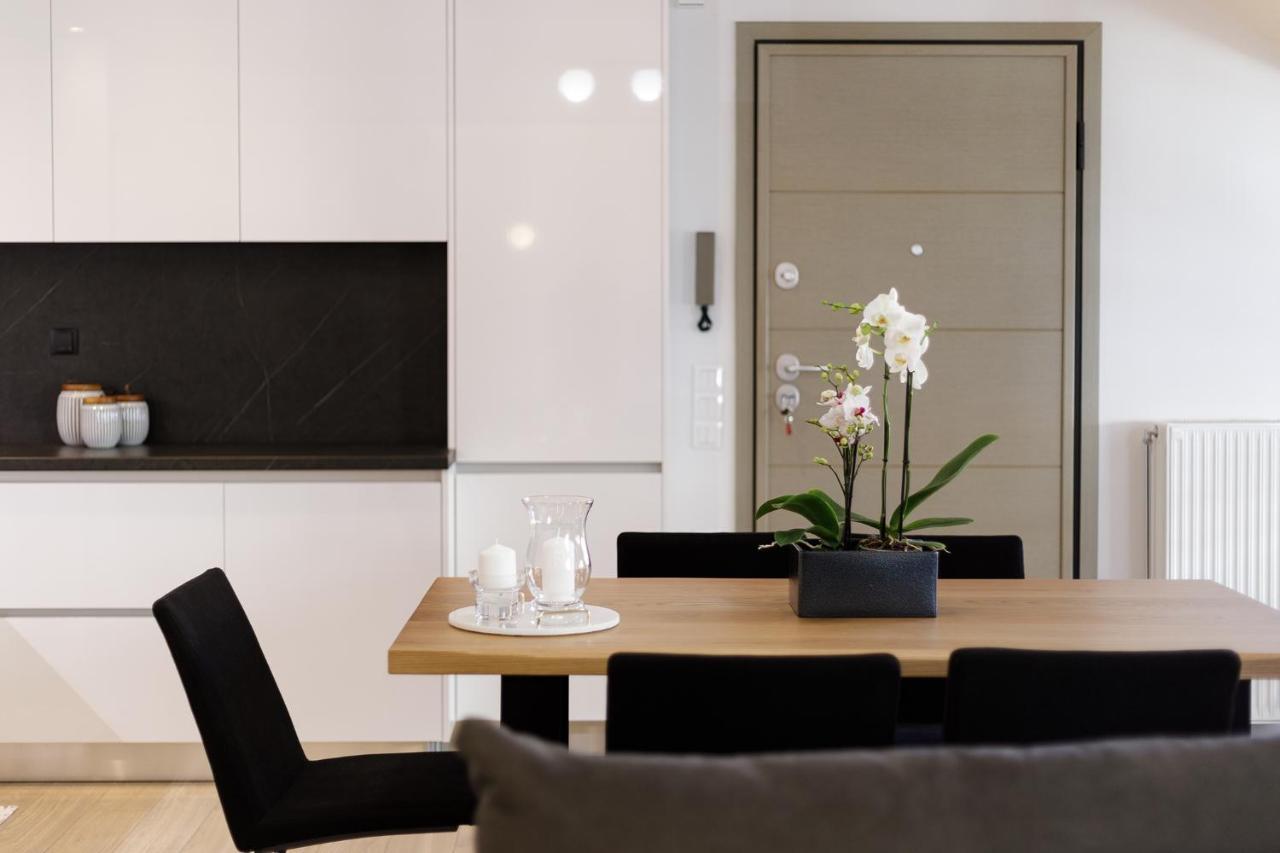 A Luxury Retreat In Corfu Town By Konnect Apartment Екстериор снимка