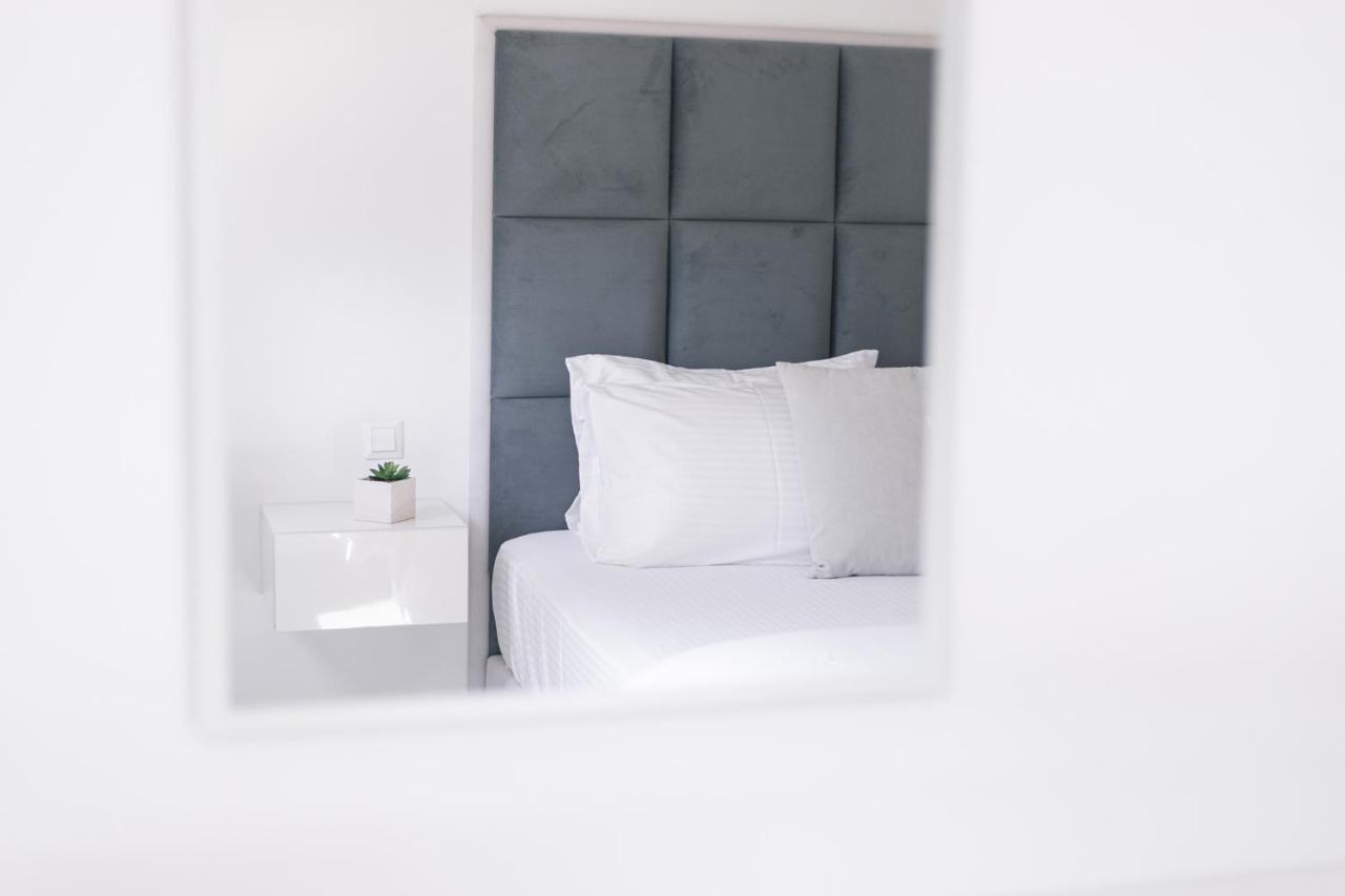 A Luxury Retreat In Corfu Town By Konnect Apartment Екстериор снимка